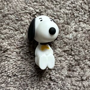 Snoopy Figurine
